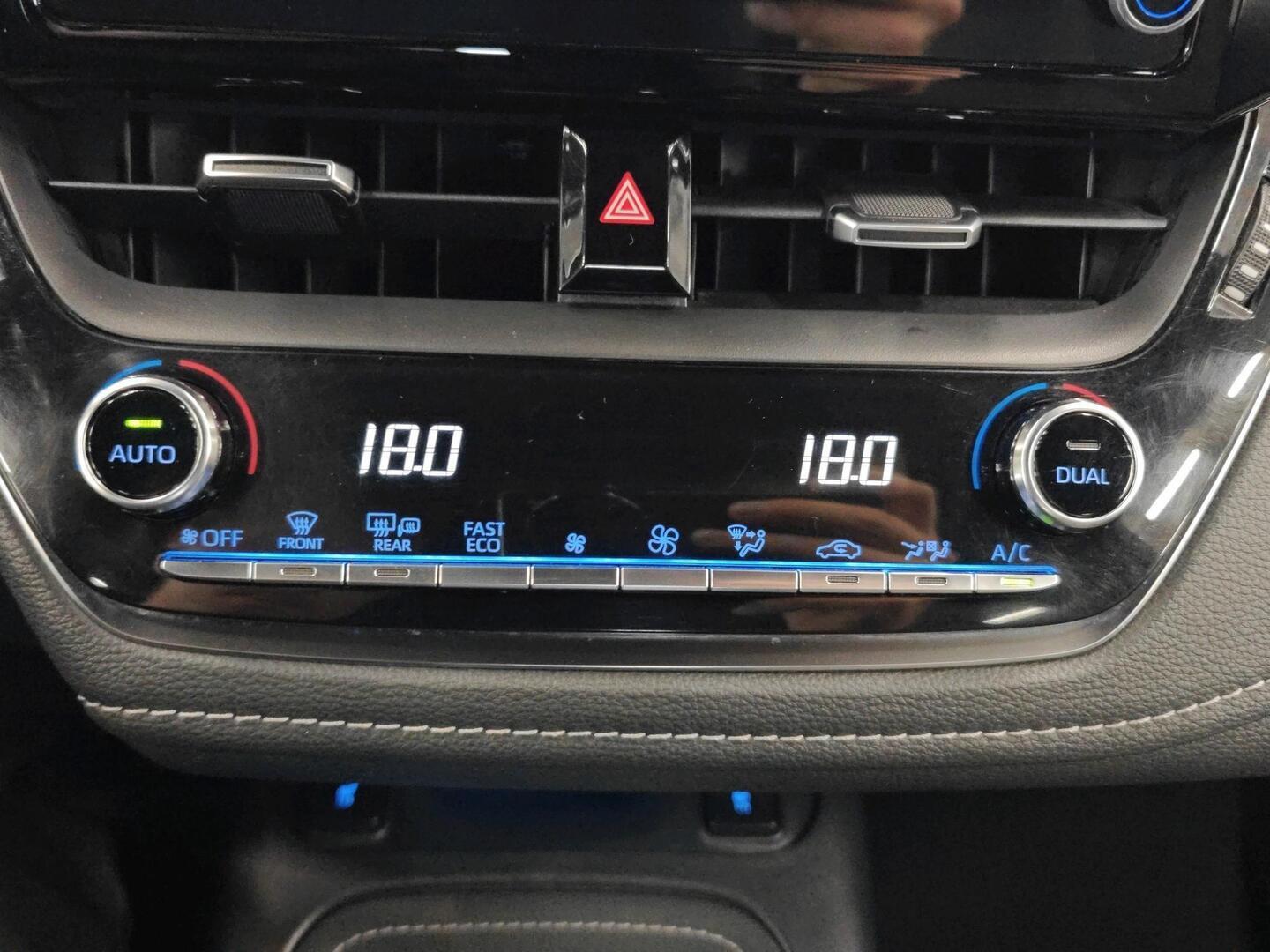 TOYOTA COROLLA 2021
