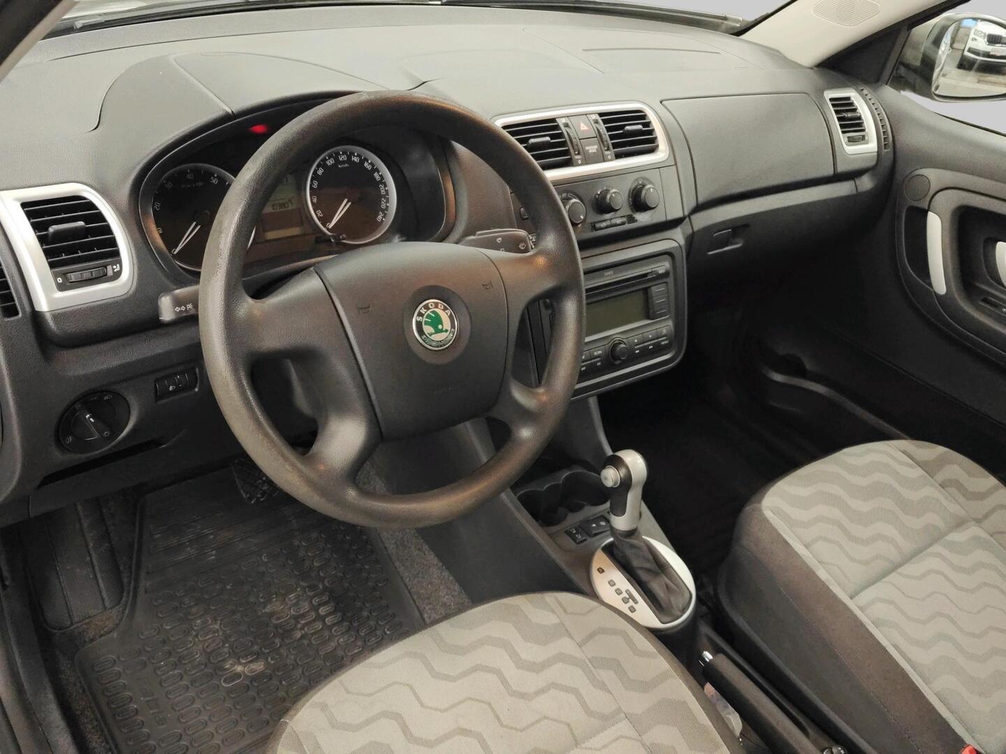 SKODA Fabia 2008