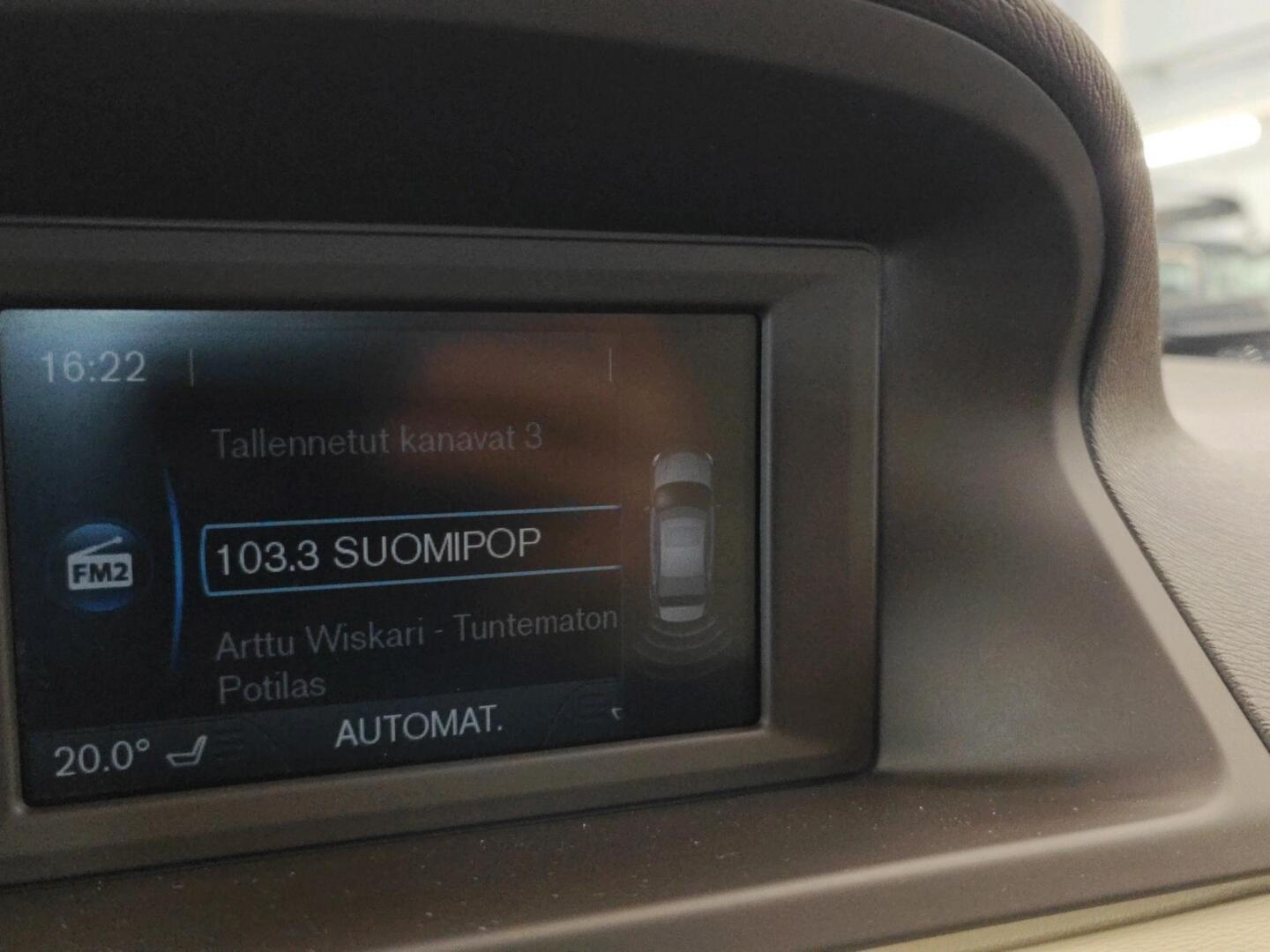 VOLVO V70 2011