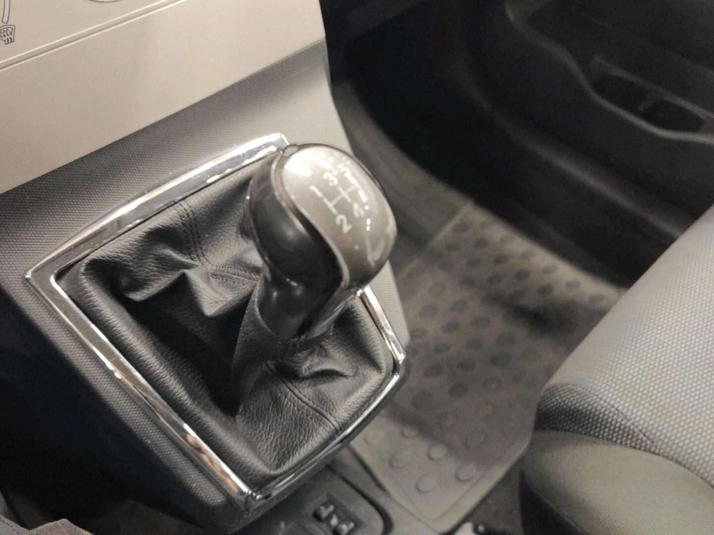 TOYOTA Corolla Verso 2007