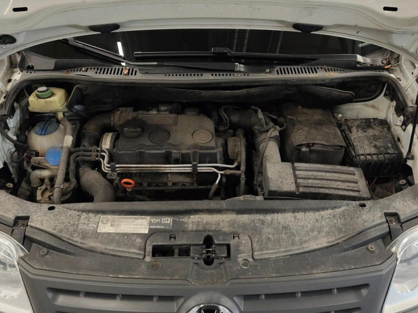 VOLKSWAGEN Caddy 2010