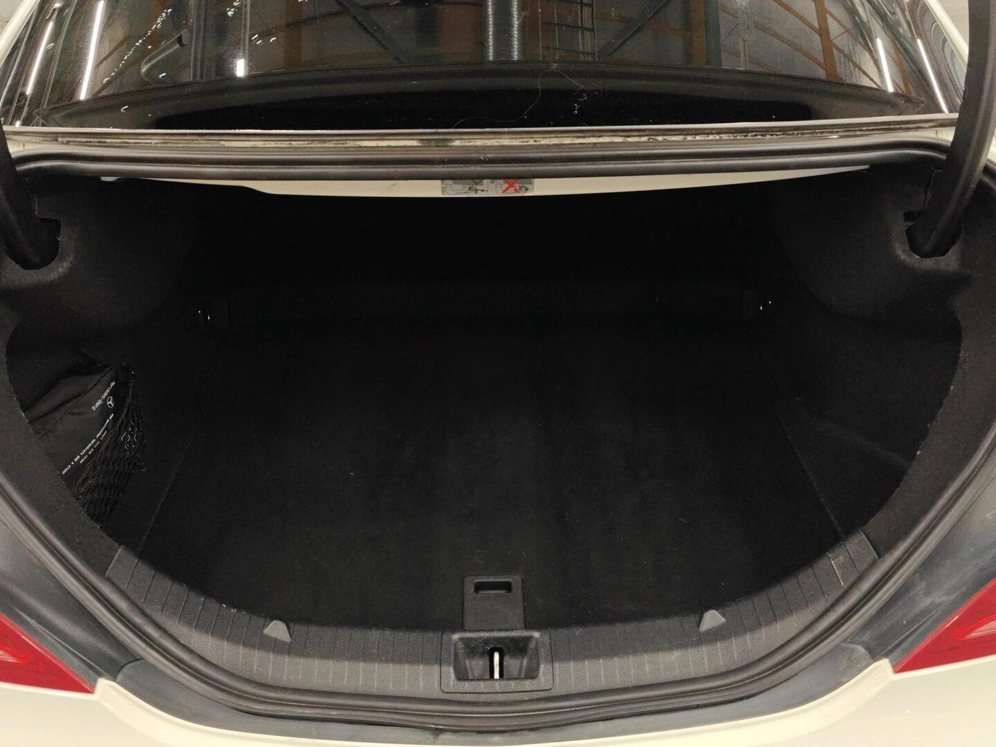 MERCEDES-BENZ CLA 2014