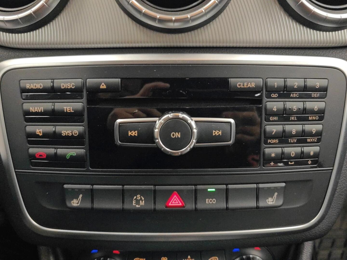 MERCEDES-BENZ CLA 2014