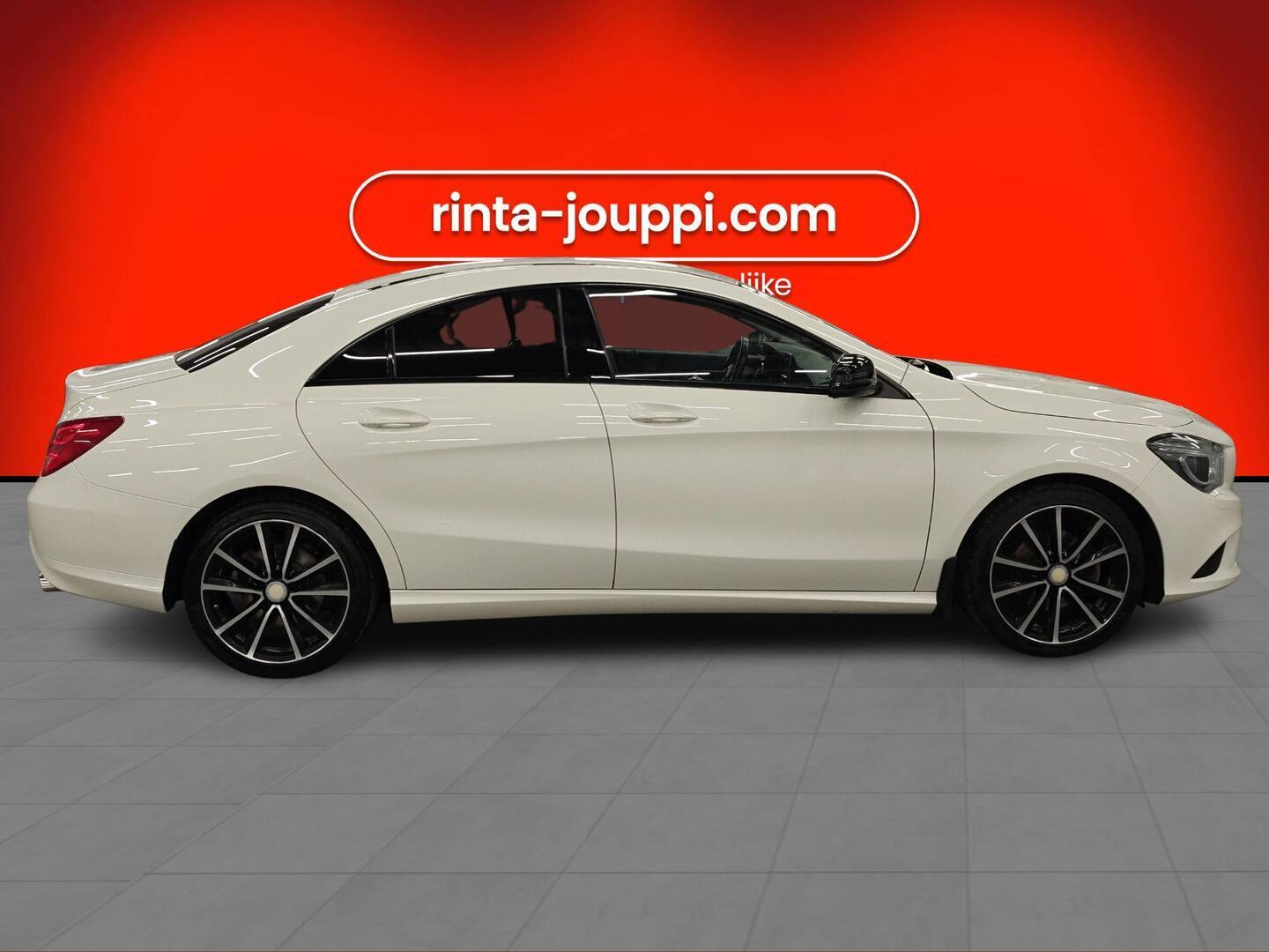MERCEDES-BENZ CLA 2014