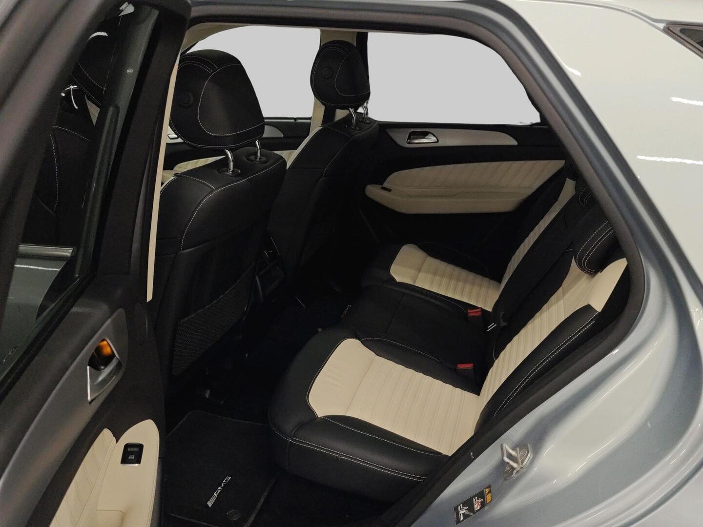 MERCEDES-BENZ GLE 2016