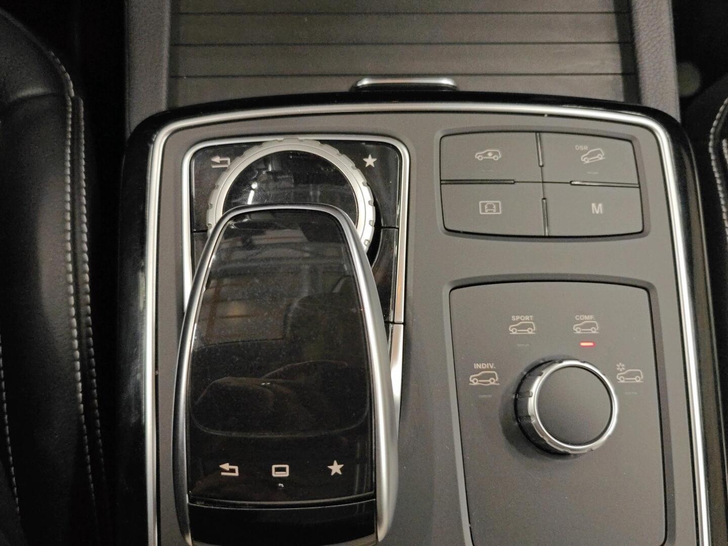 MERCEDES-BENZ GLE 2016