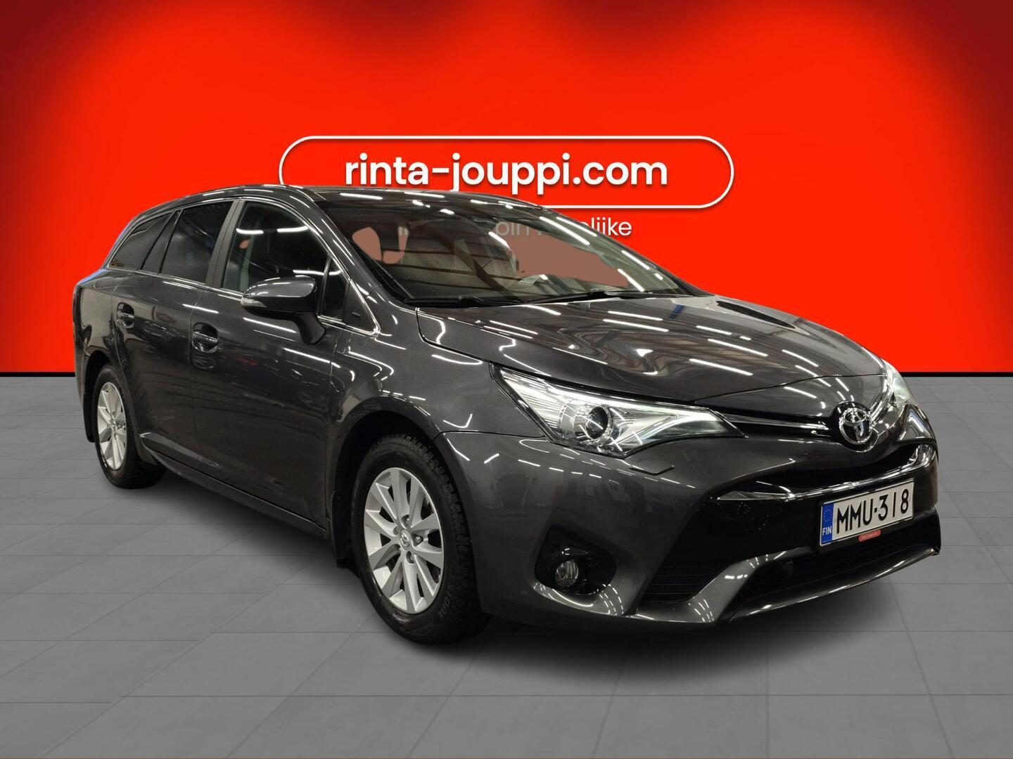 TOYOTA Avensis 2017