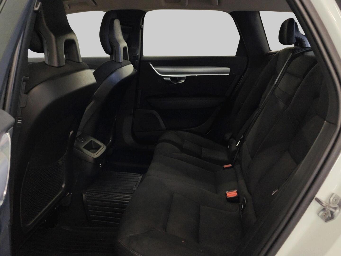 VOLVO V90 2018