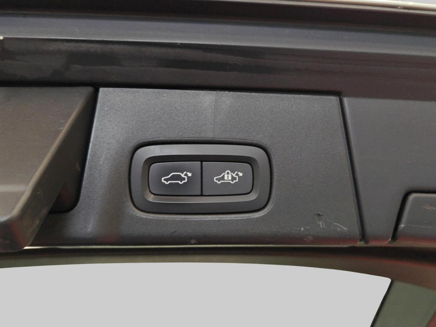 VOLVO V90 2018