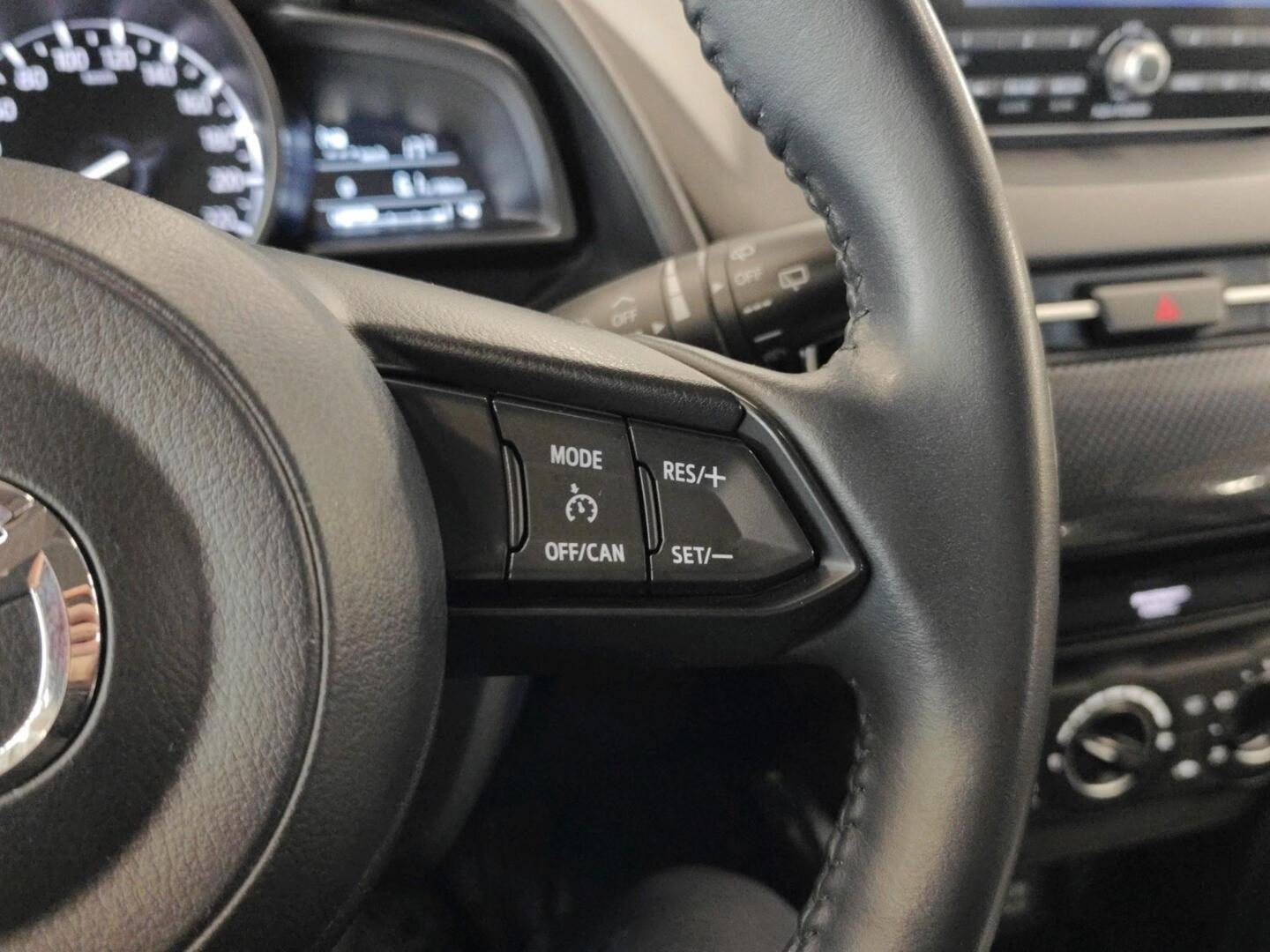 MAZDA Mazda2 2018
