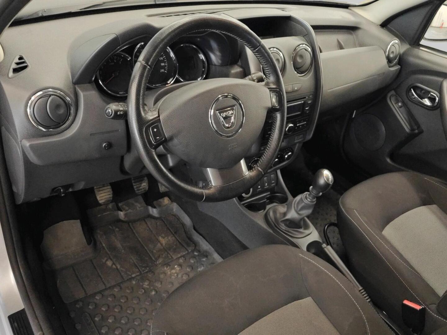 DACIA Duster 2016