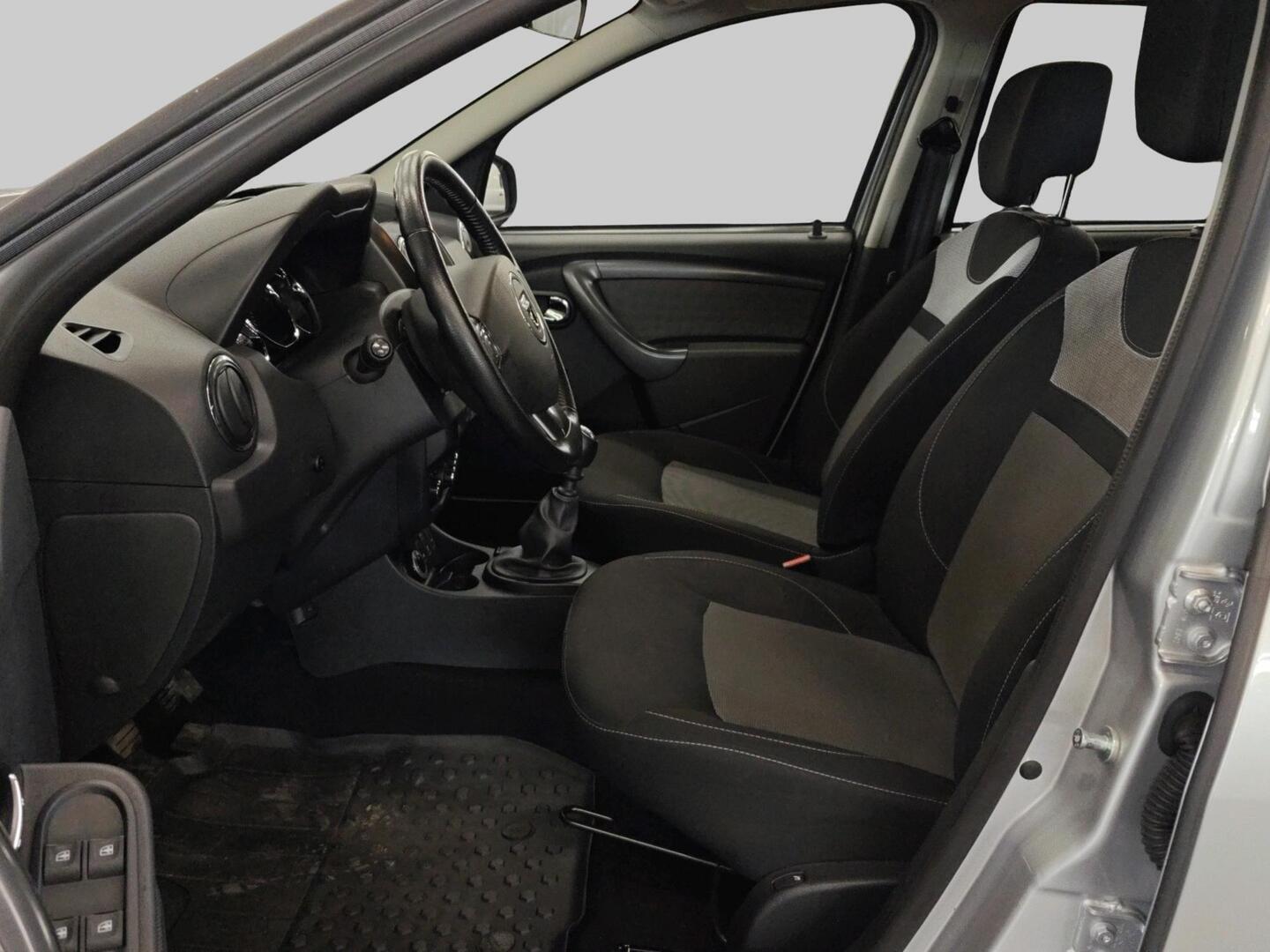 DACIA Duster 2016