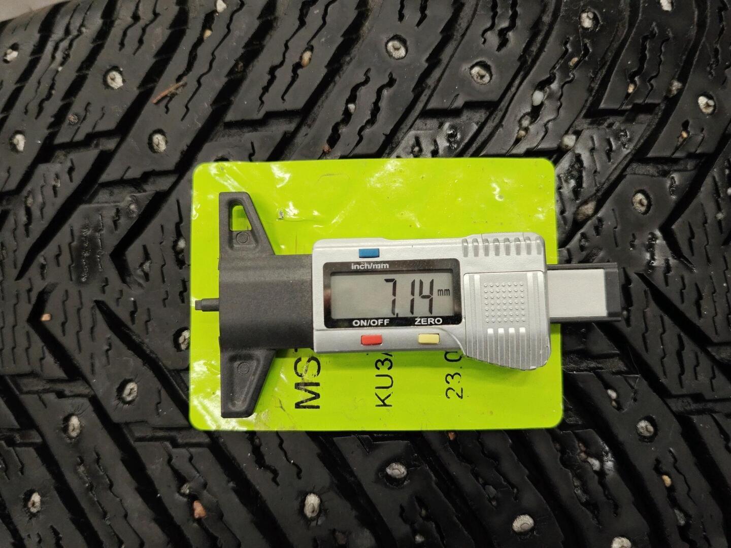 BMW 320 Gran Turismo 2016