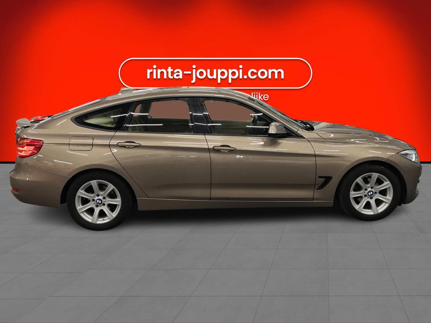 BMW 320 Gran Turismo 2016