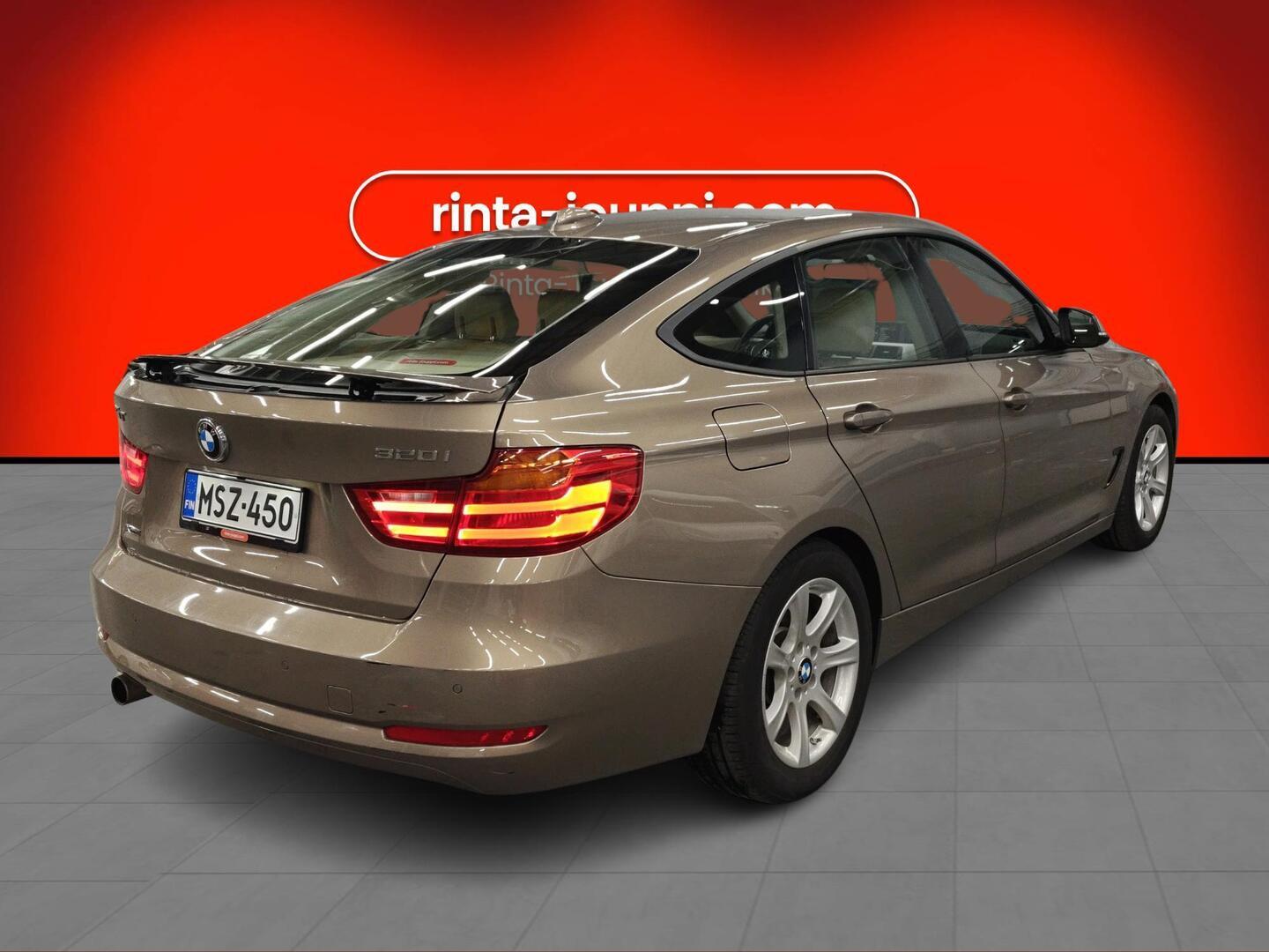 BMW 320 Gran Turismo 2016