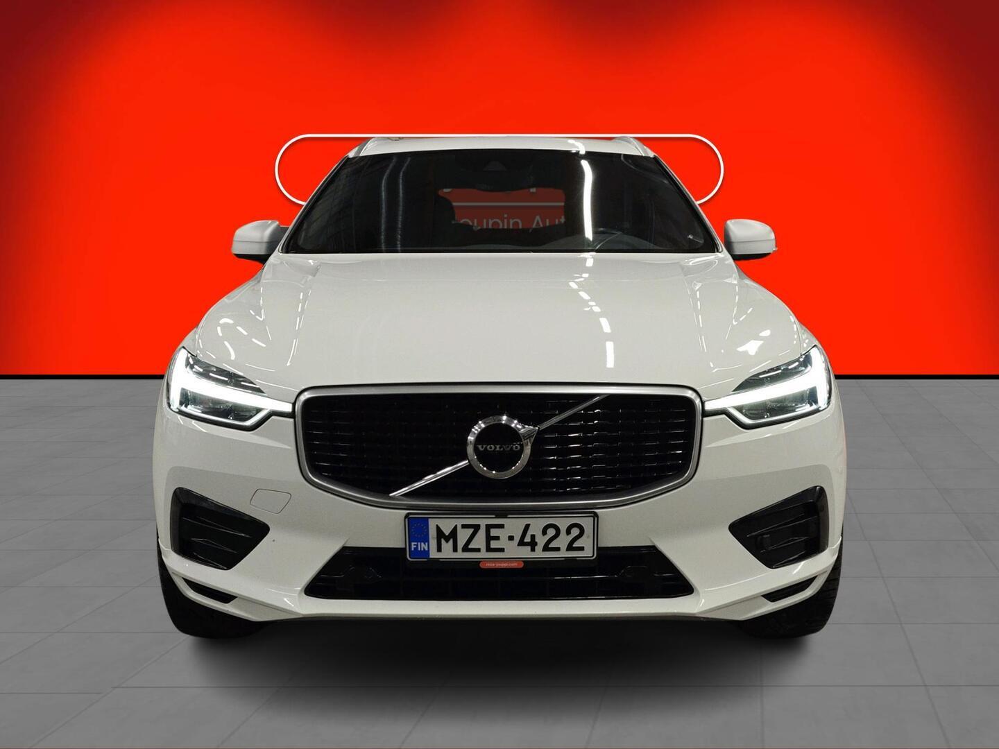 VOLVO XC60 2018