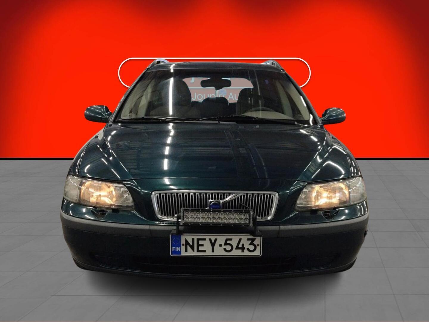 VOLVO V70 2001