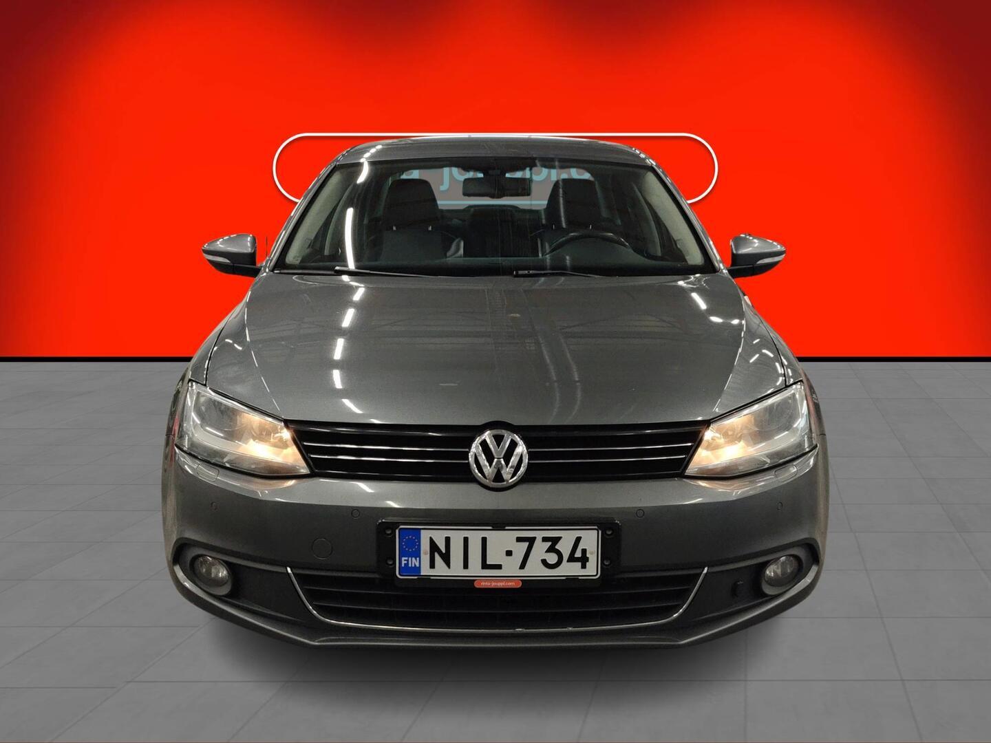 VOLKSWAGEN Jetta 2011