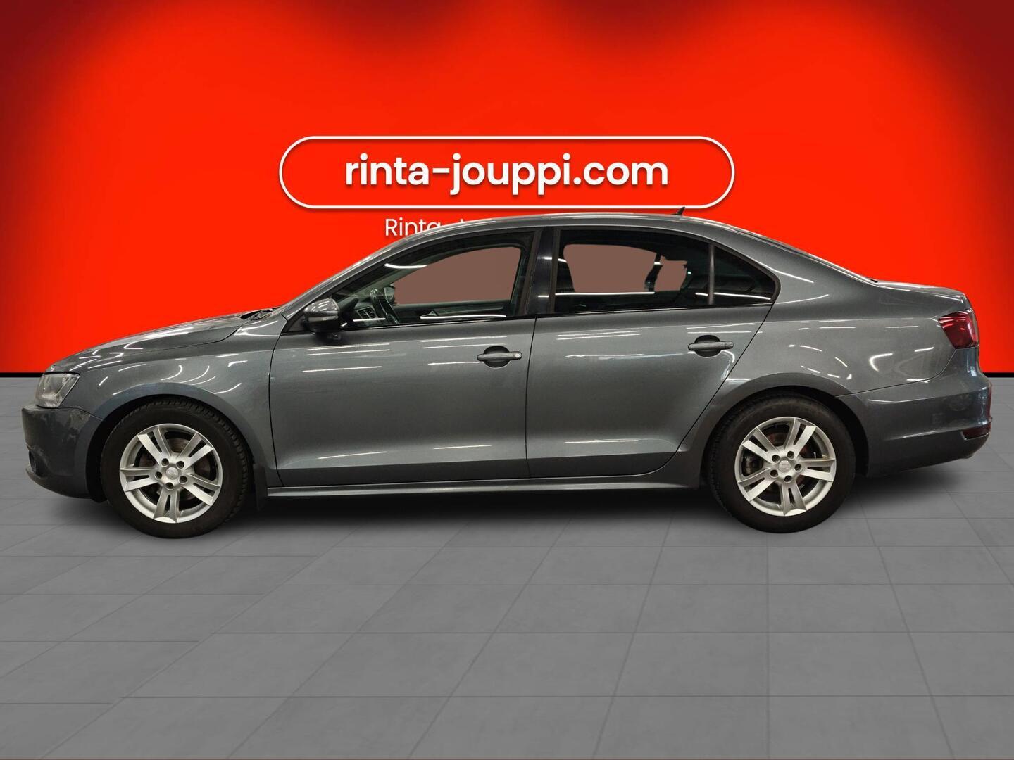 VOLKSWAGEN Jetta 2011