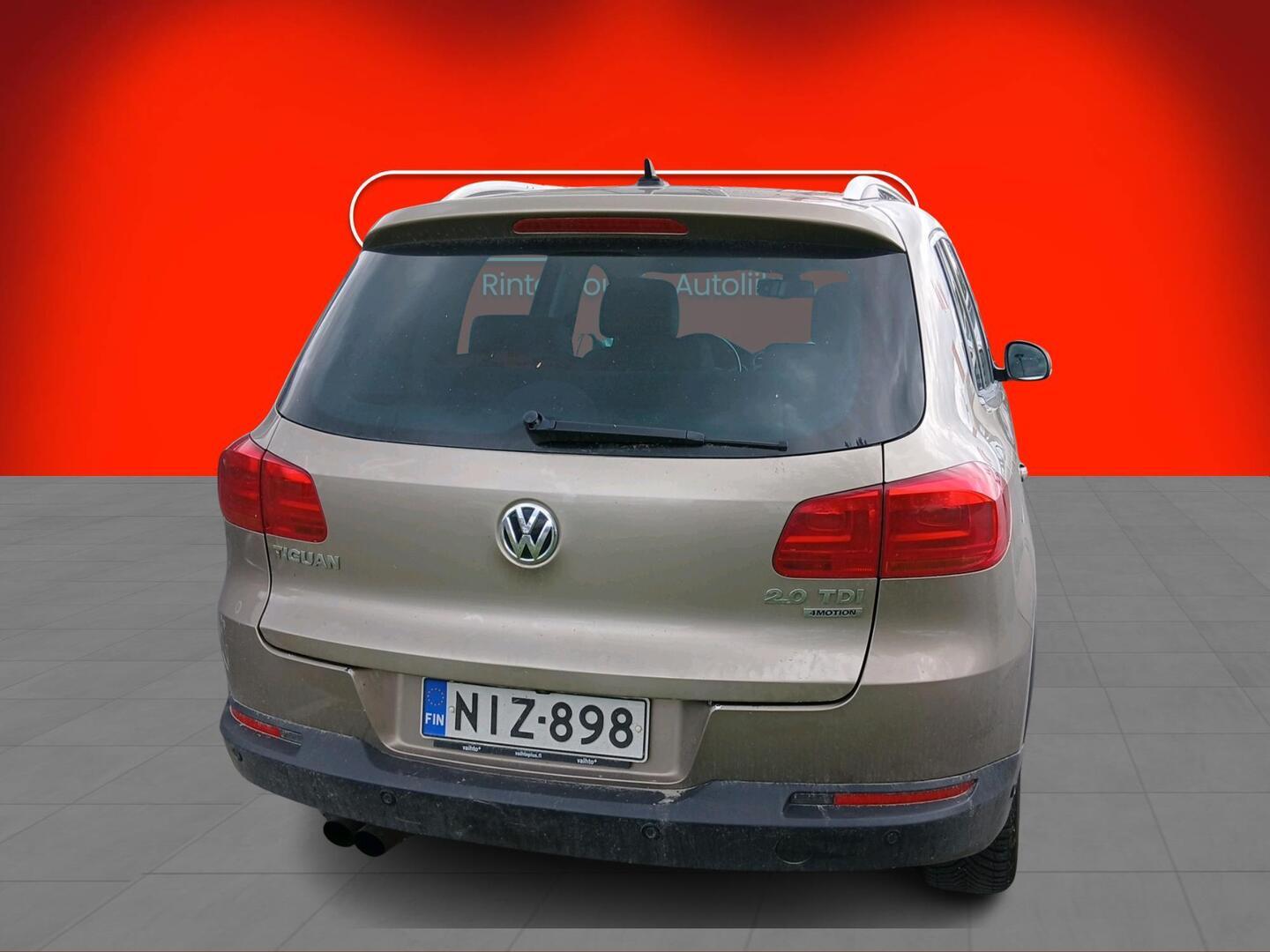 VOLKSWAGEN Tiguan 2013