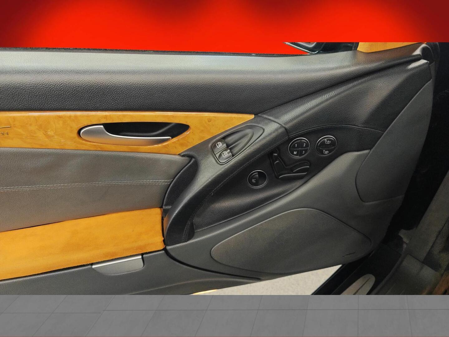 MERCEDES-BENZ SL 2004