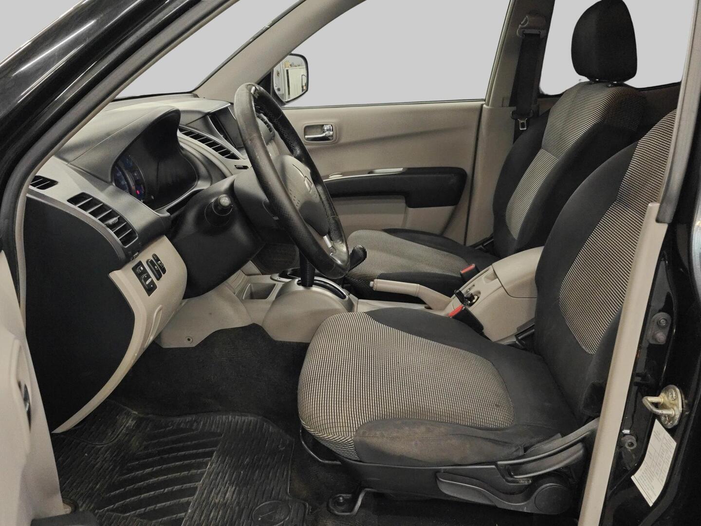 MITSUBISHI L200 2007