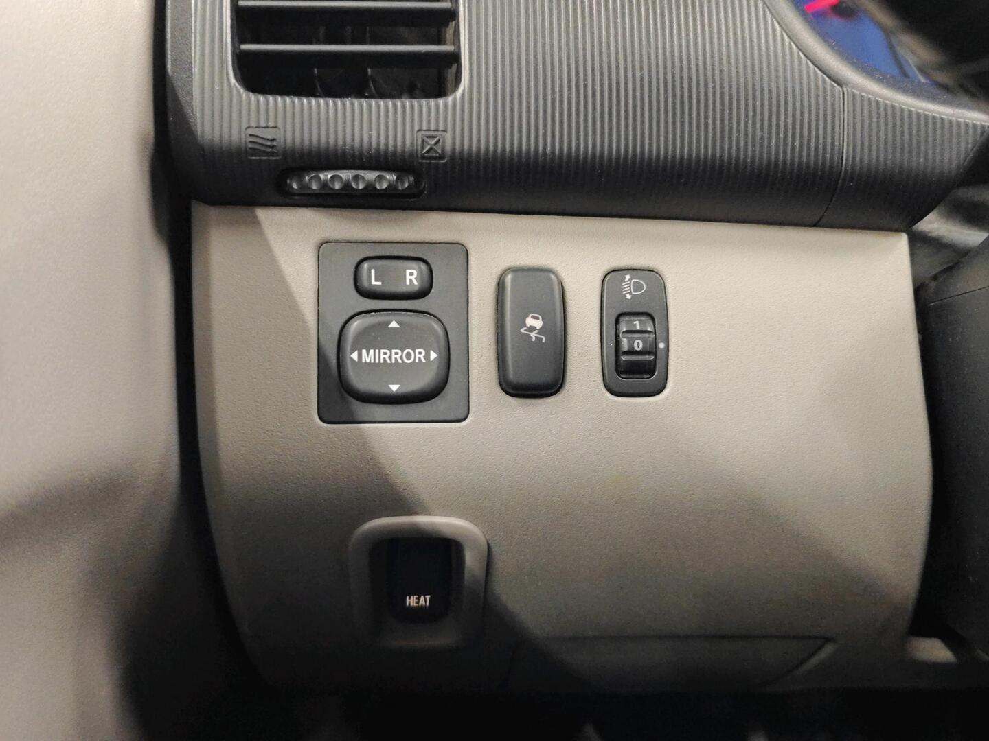 MITSUBISHI L200 2007