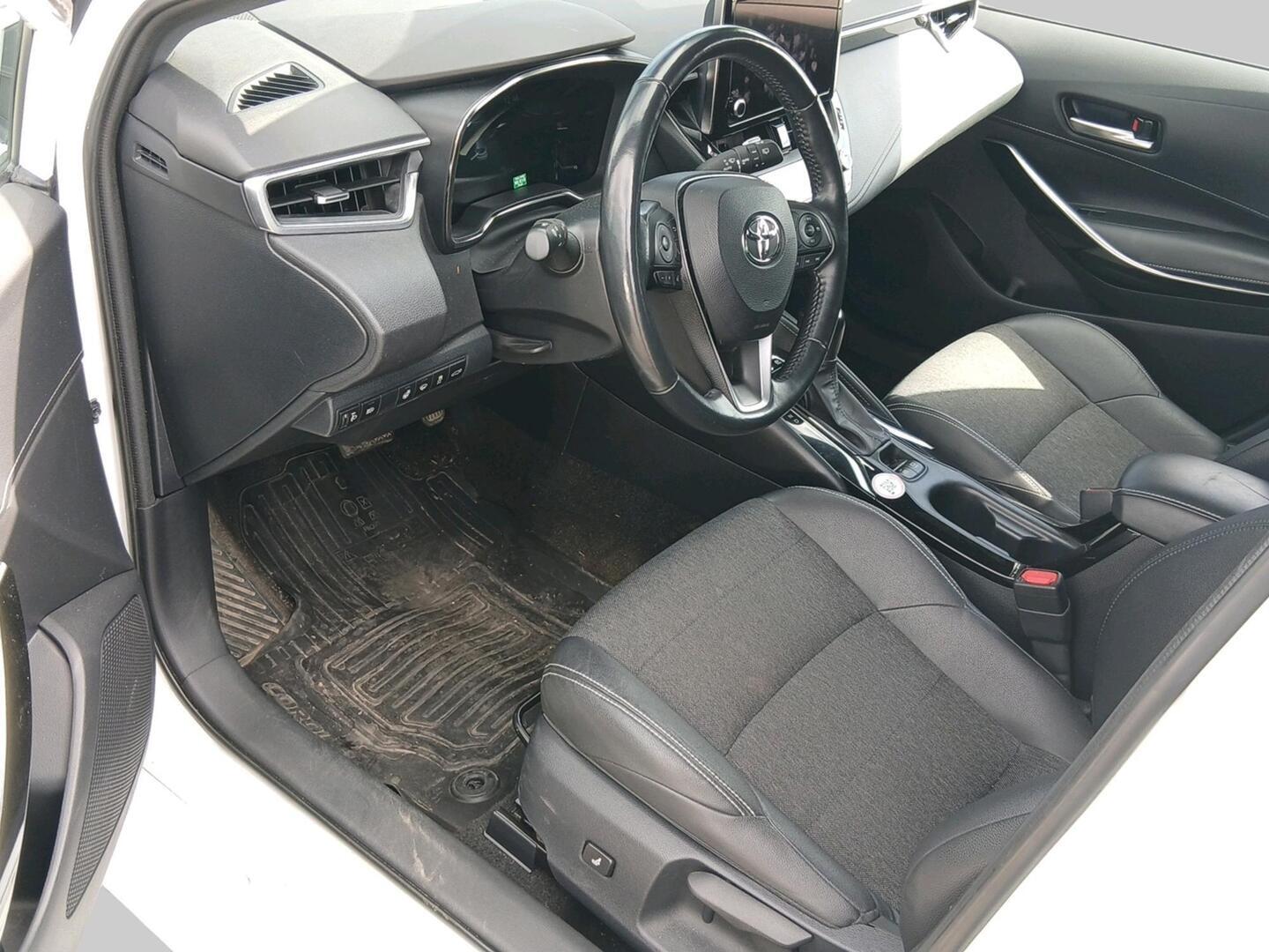 TOYOTA Corolla 2022