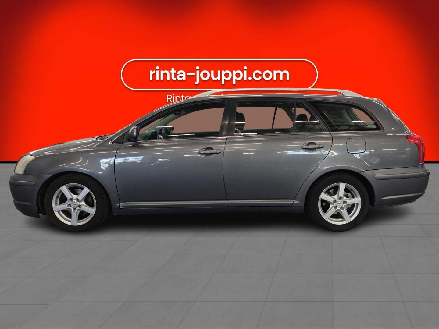 TOYOTA Avensis 2004