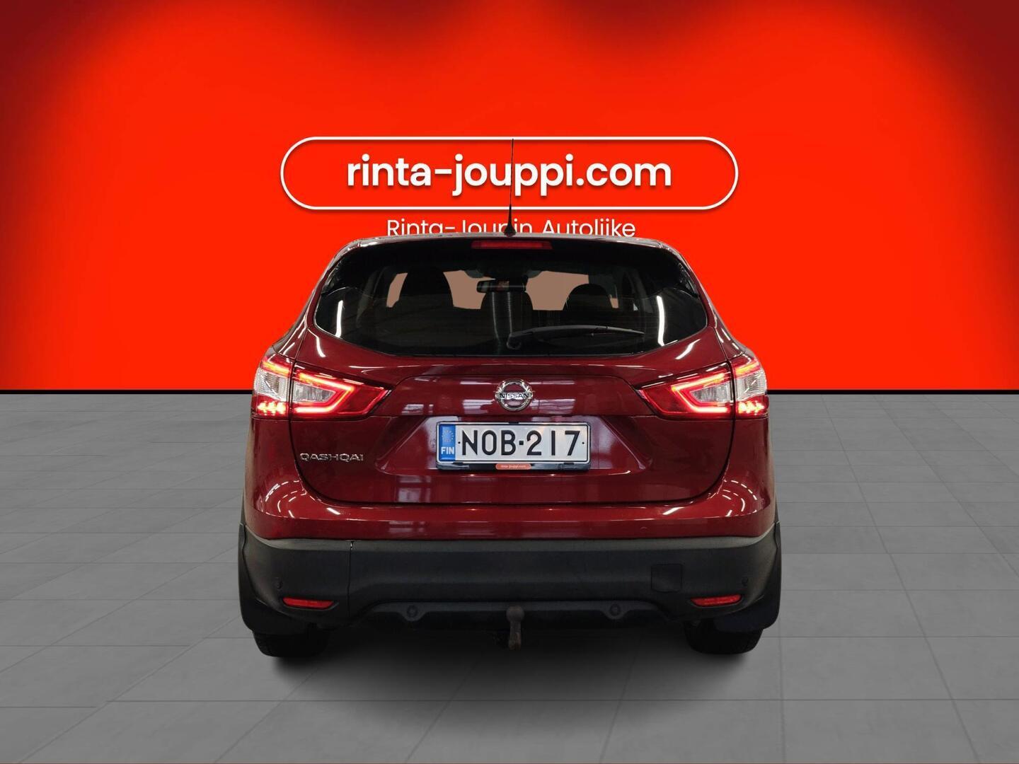 NISSAN QASHQAI 2015