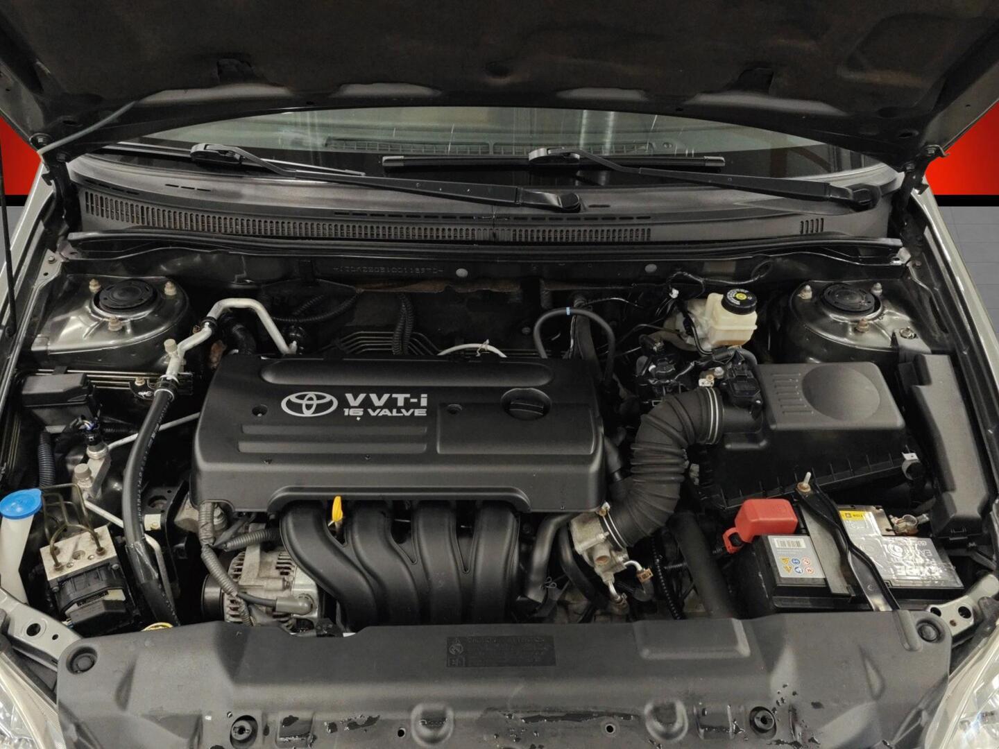 TOYOTA Corolla 2005