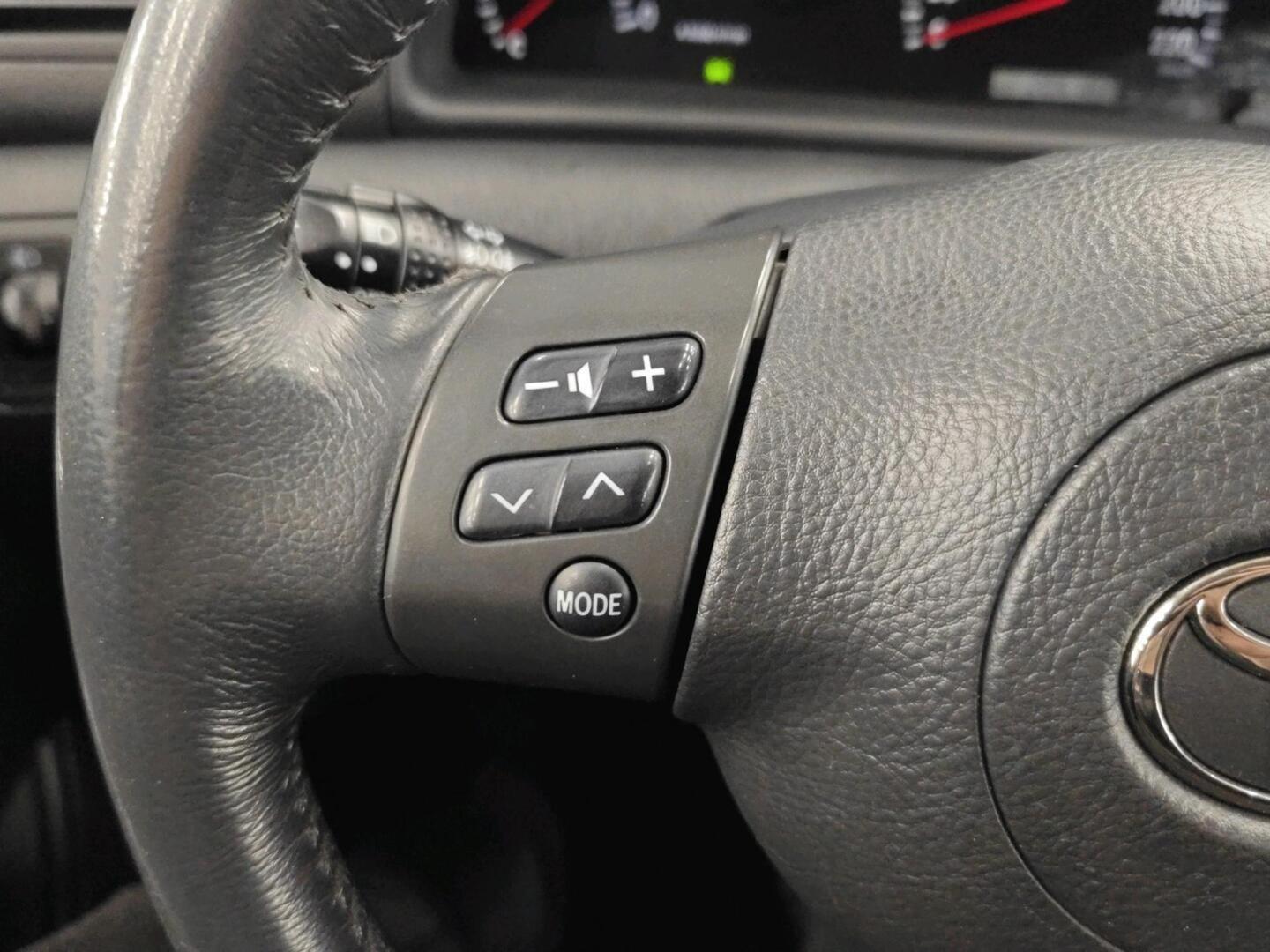 TOYOTA Corolla 2005