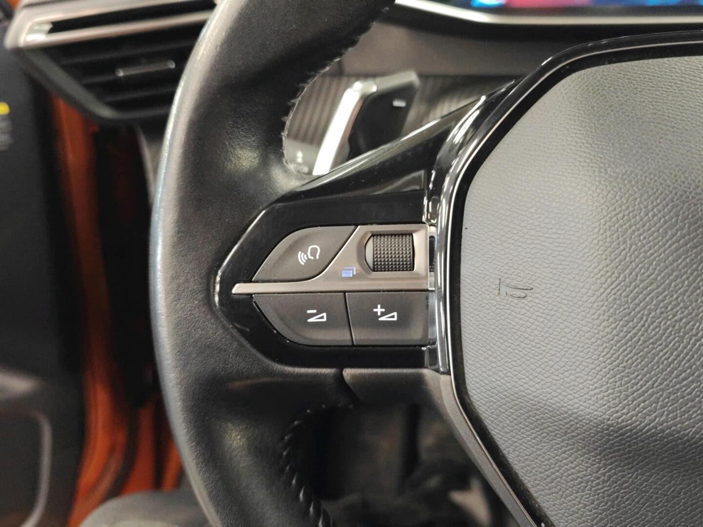 PEUGEOT 2008 2020
