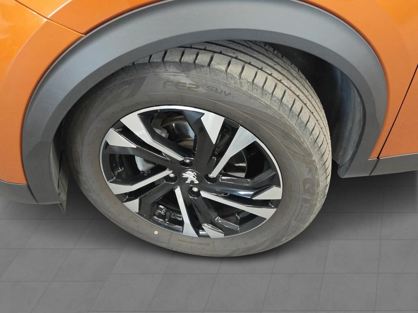 PEUGEOT 2008 2020