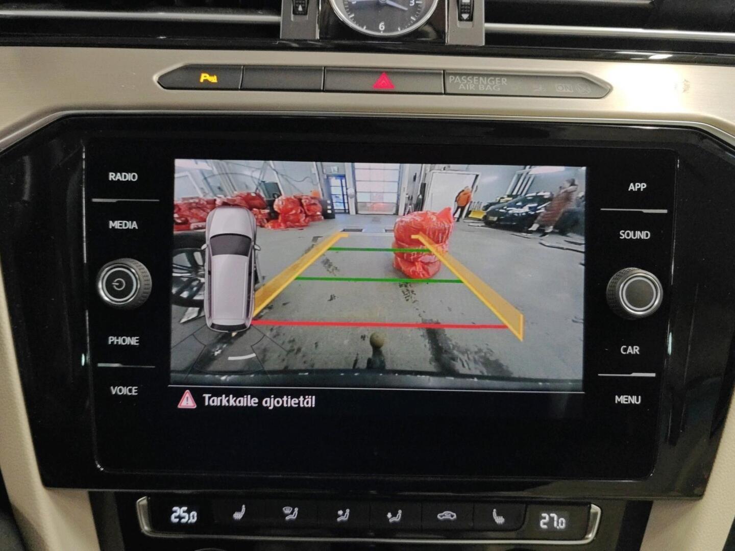 VOLKSWAGEN Passat 2018