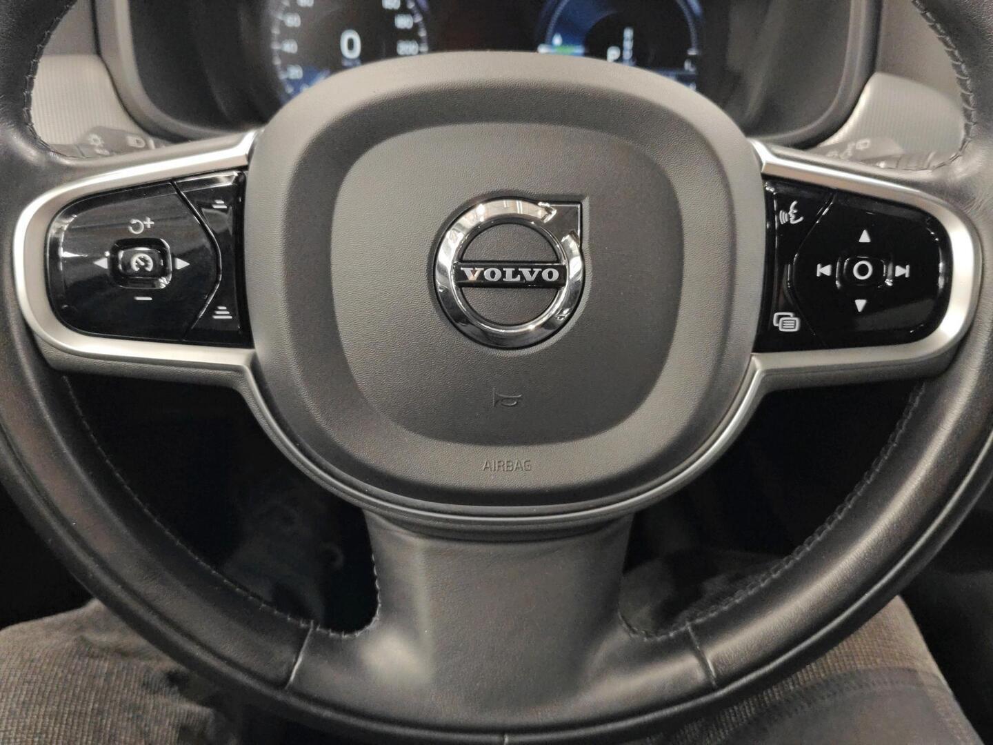 VOLVO V90 2020