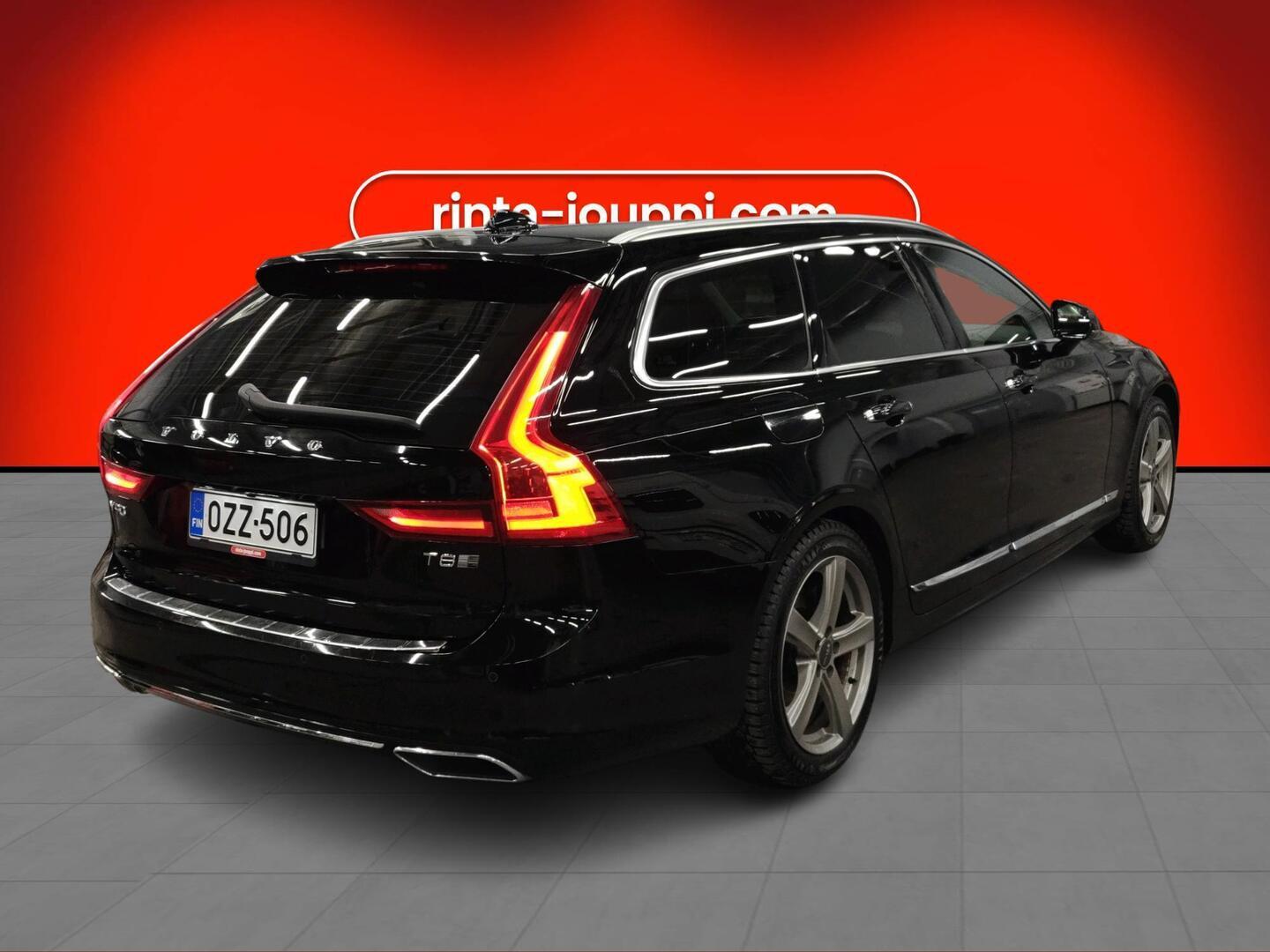 VOLVO V90 2020