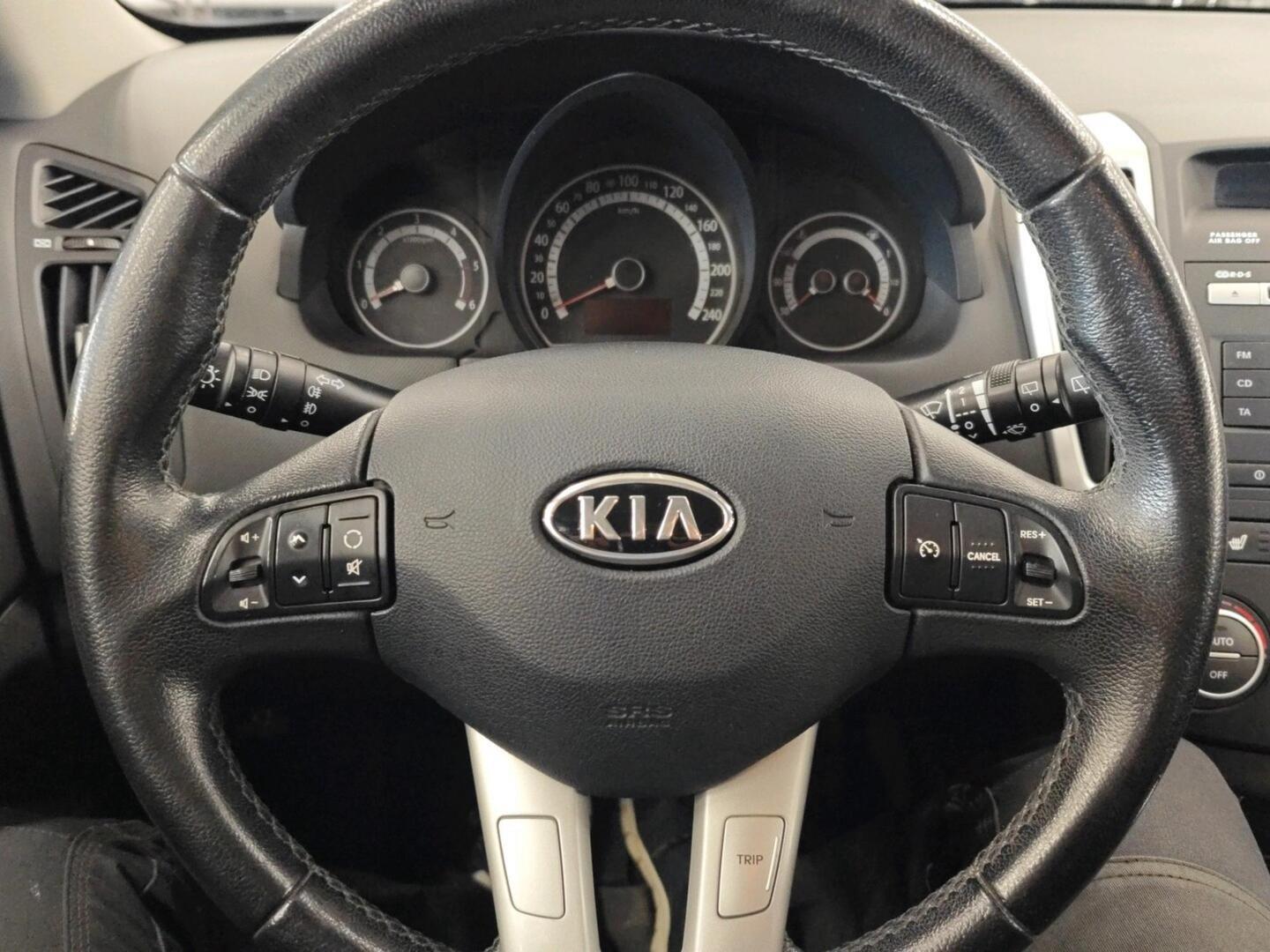 KIA cee'd 2011