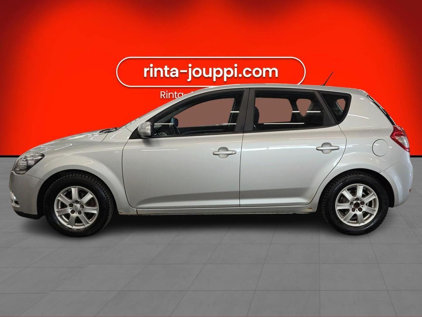 KIA cee'd 2011