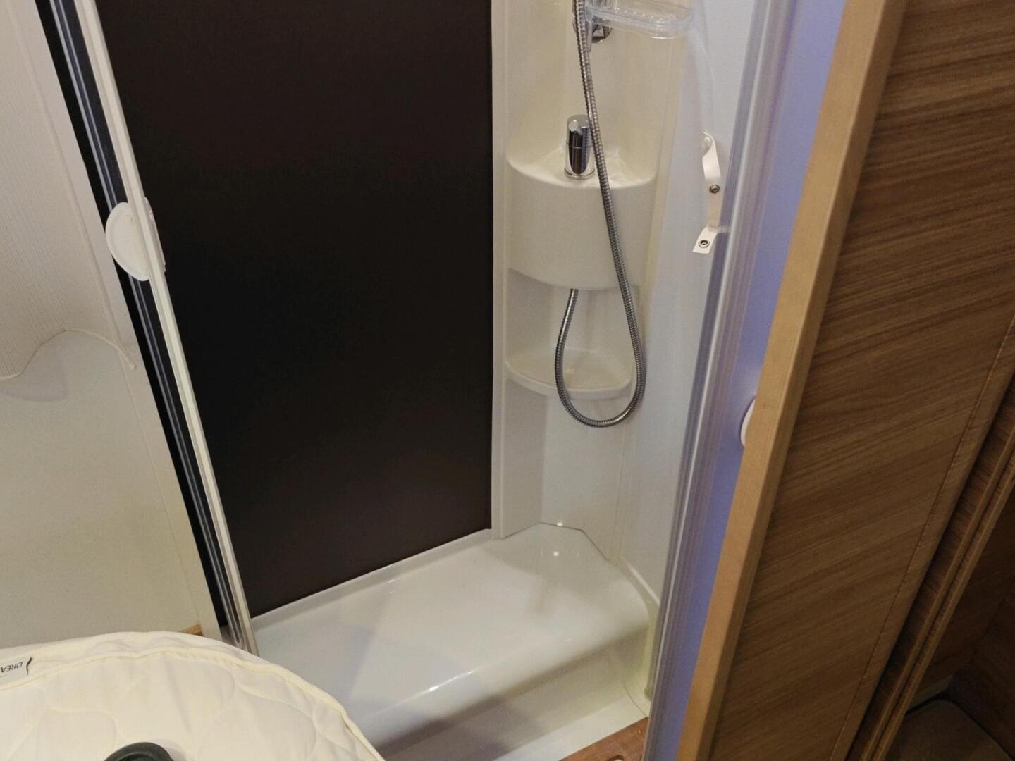 ADRIA Matrix M 670 SC 2017