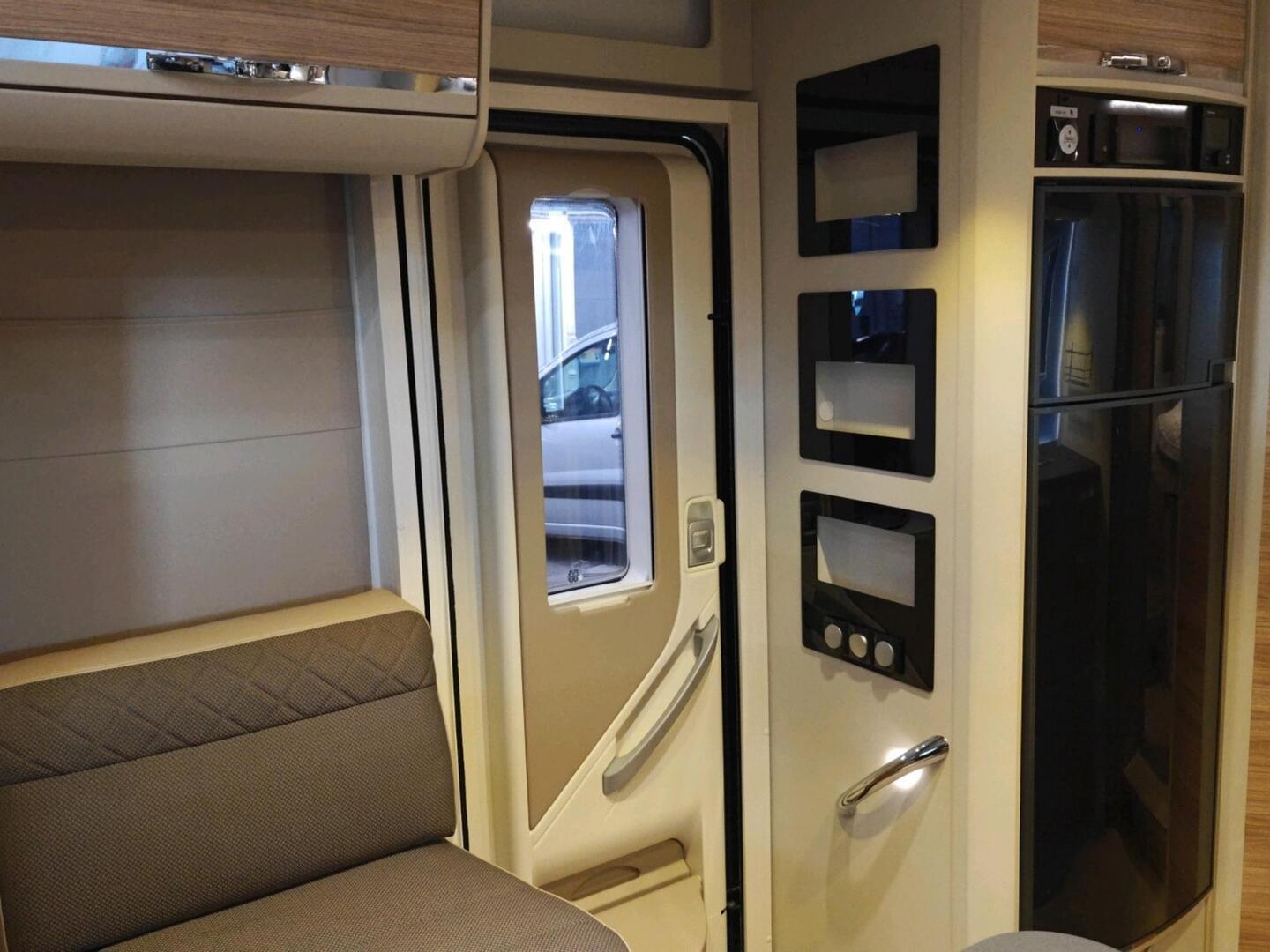 ADRIA Matrix M 670 SC 2017