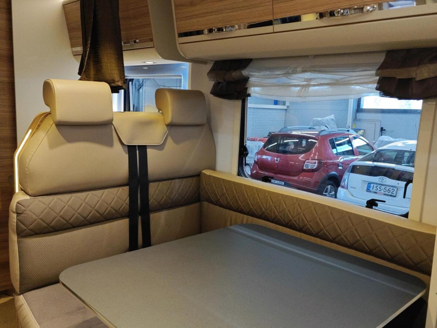 ADRIA Matrix M 670 SC 2017