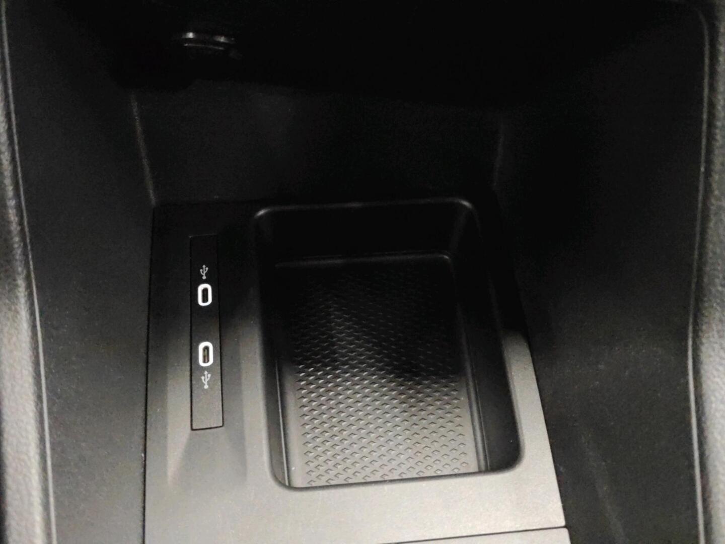 VOLKSWAGEN Caddy 2021