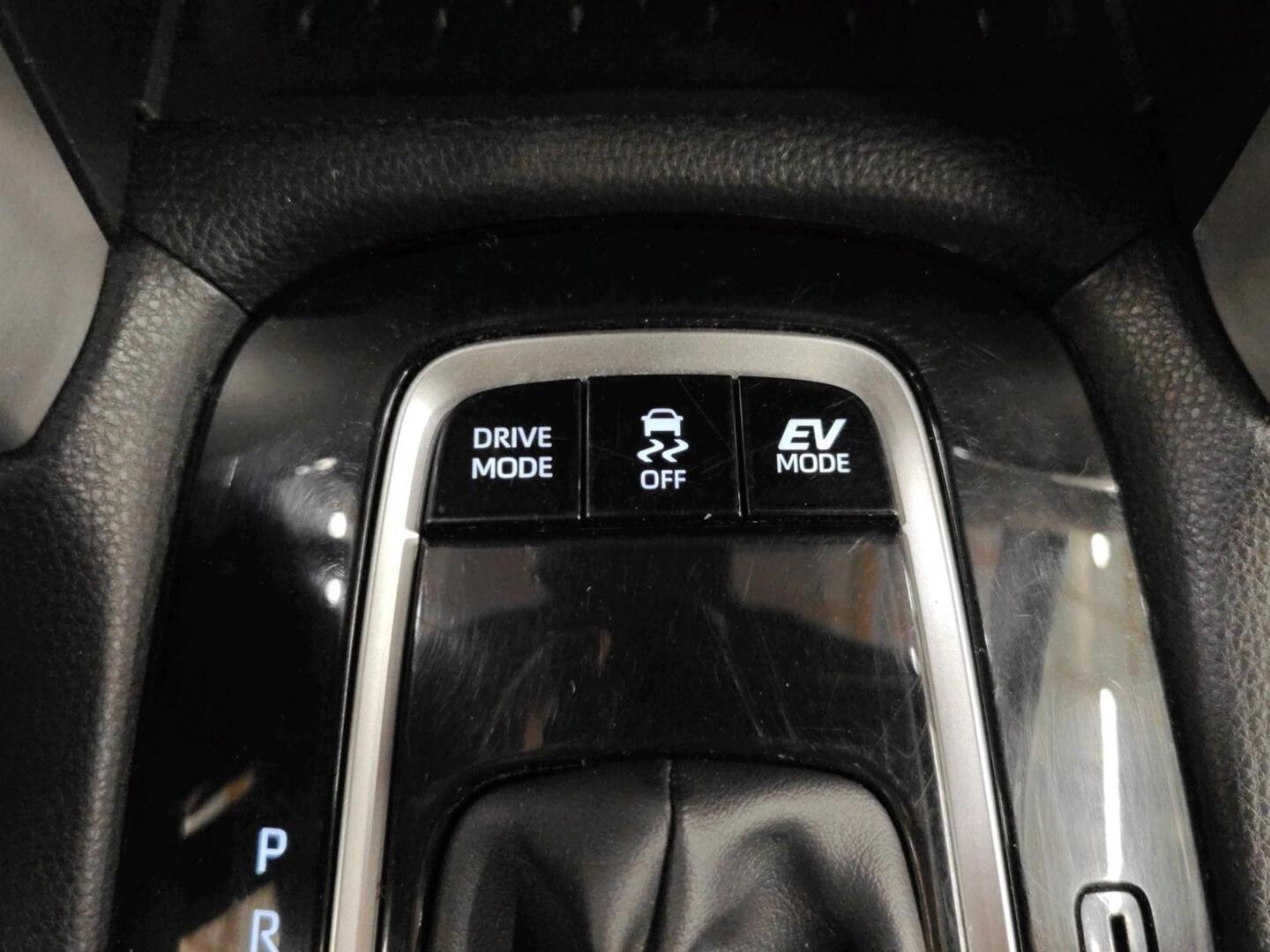 TOYOTA Corolla Cross 2023