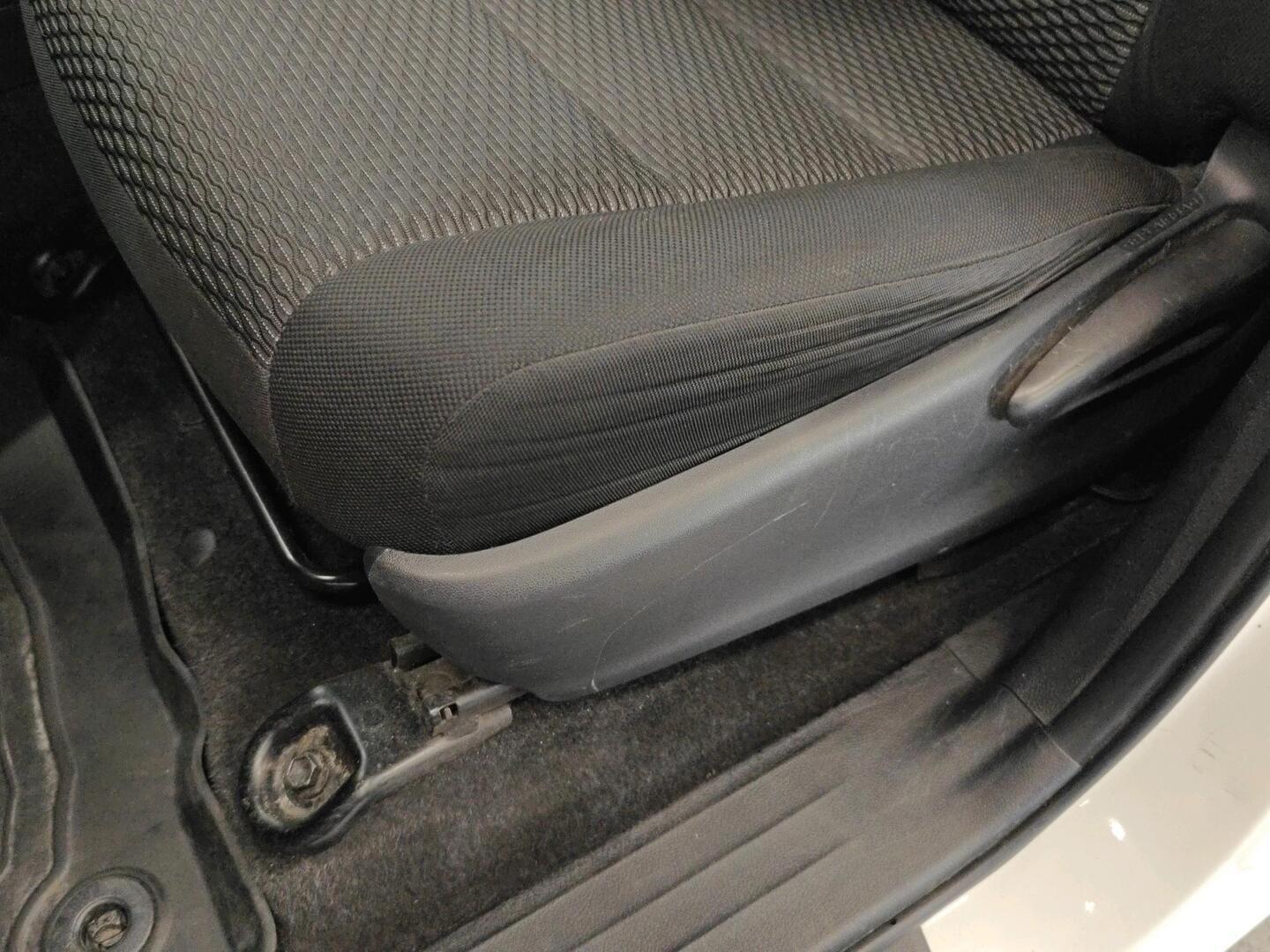 TOYOTA Hilux 2021