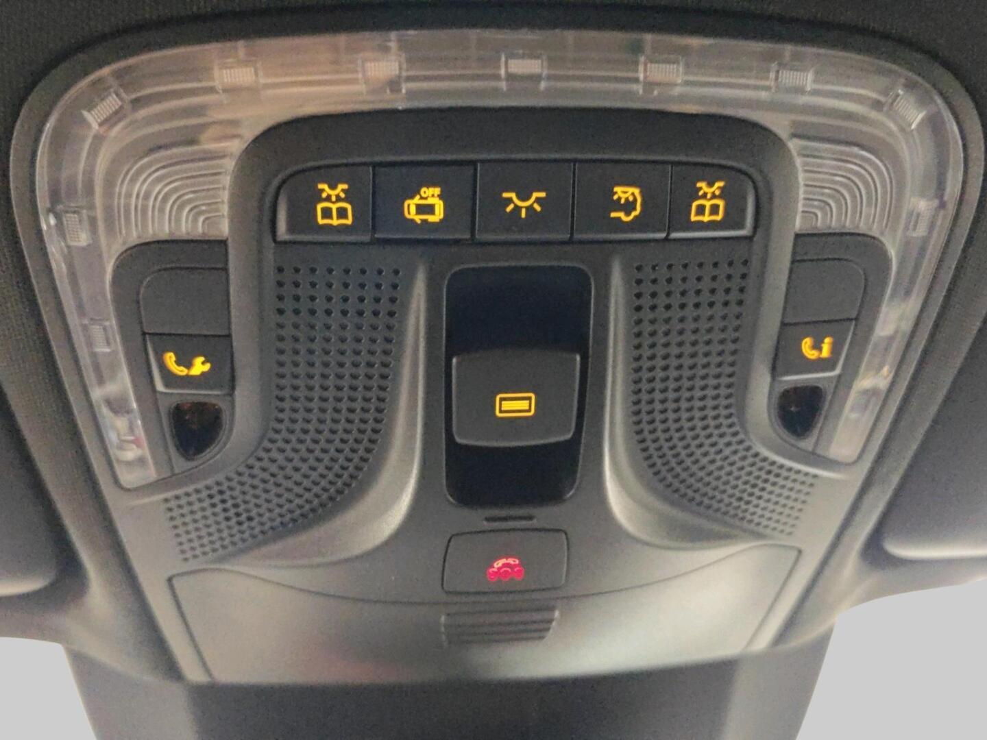 MERCEDES-BENZ V 2018