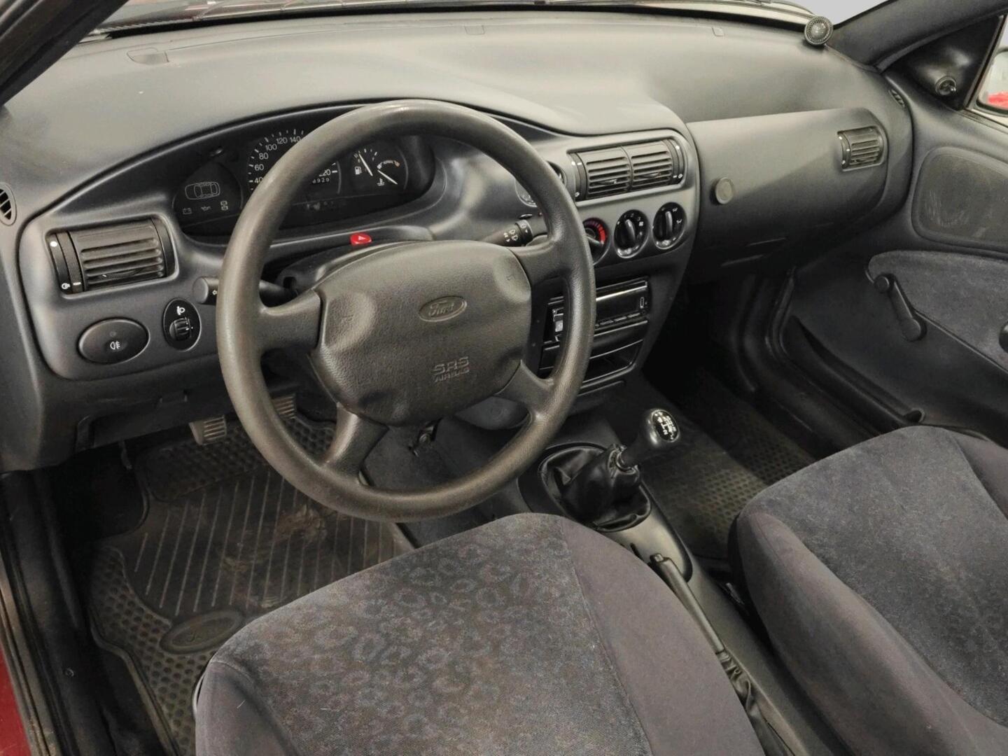 FORD Escort 1997