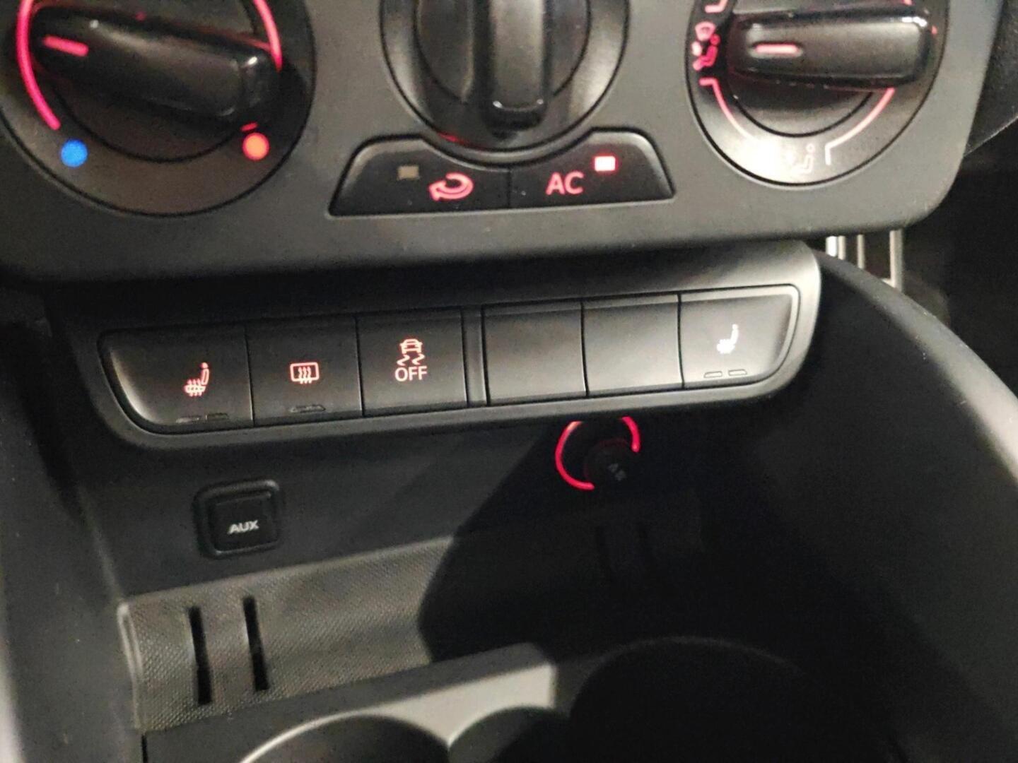 AUDI A1 2011