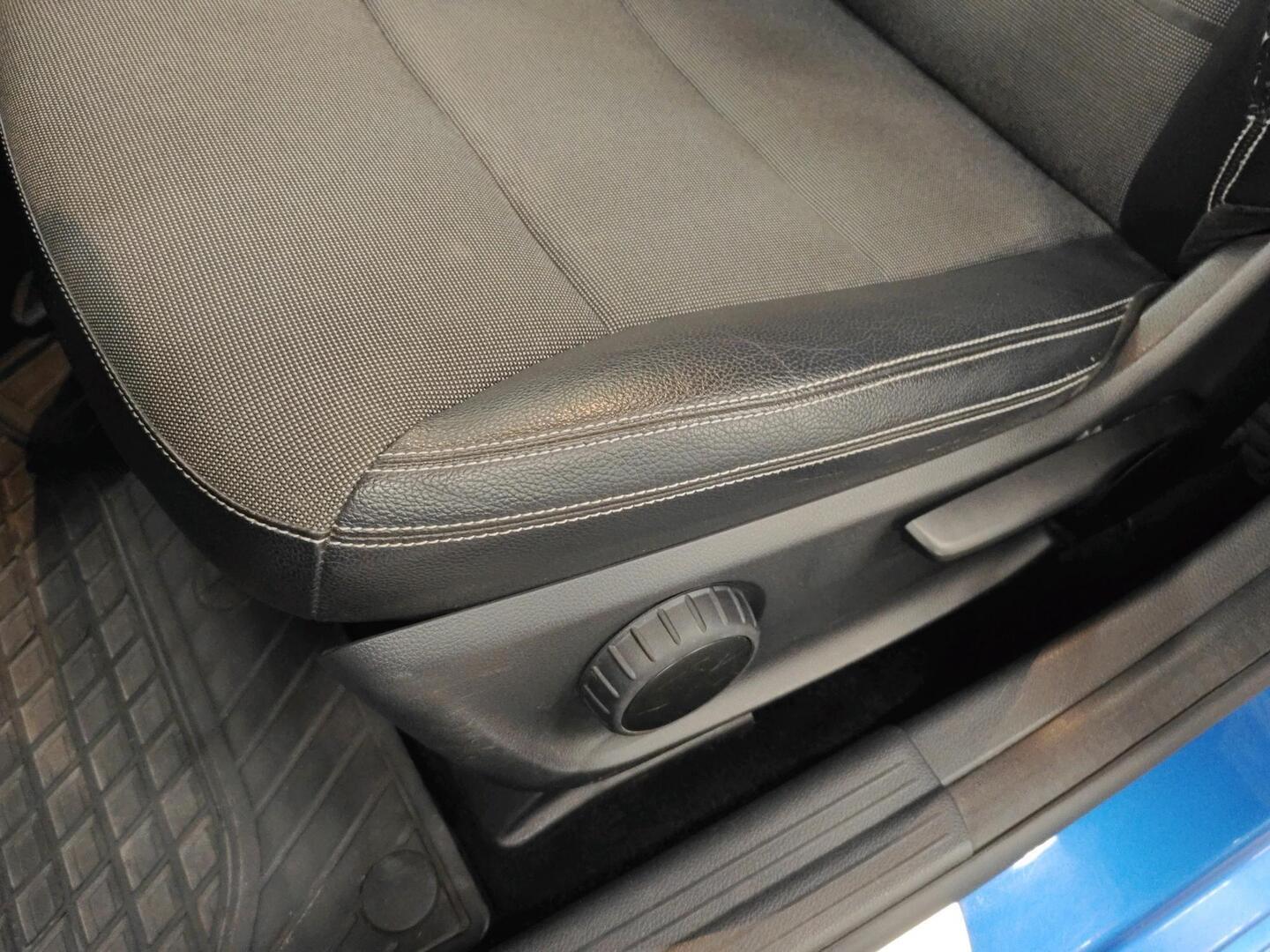 MERCEDES-BENZ A 2014