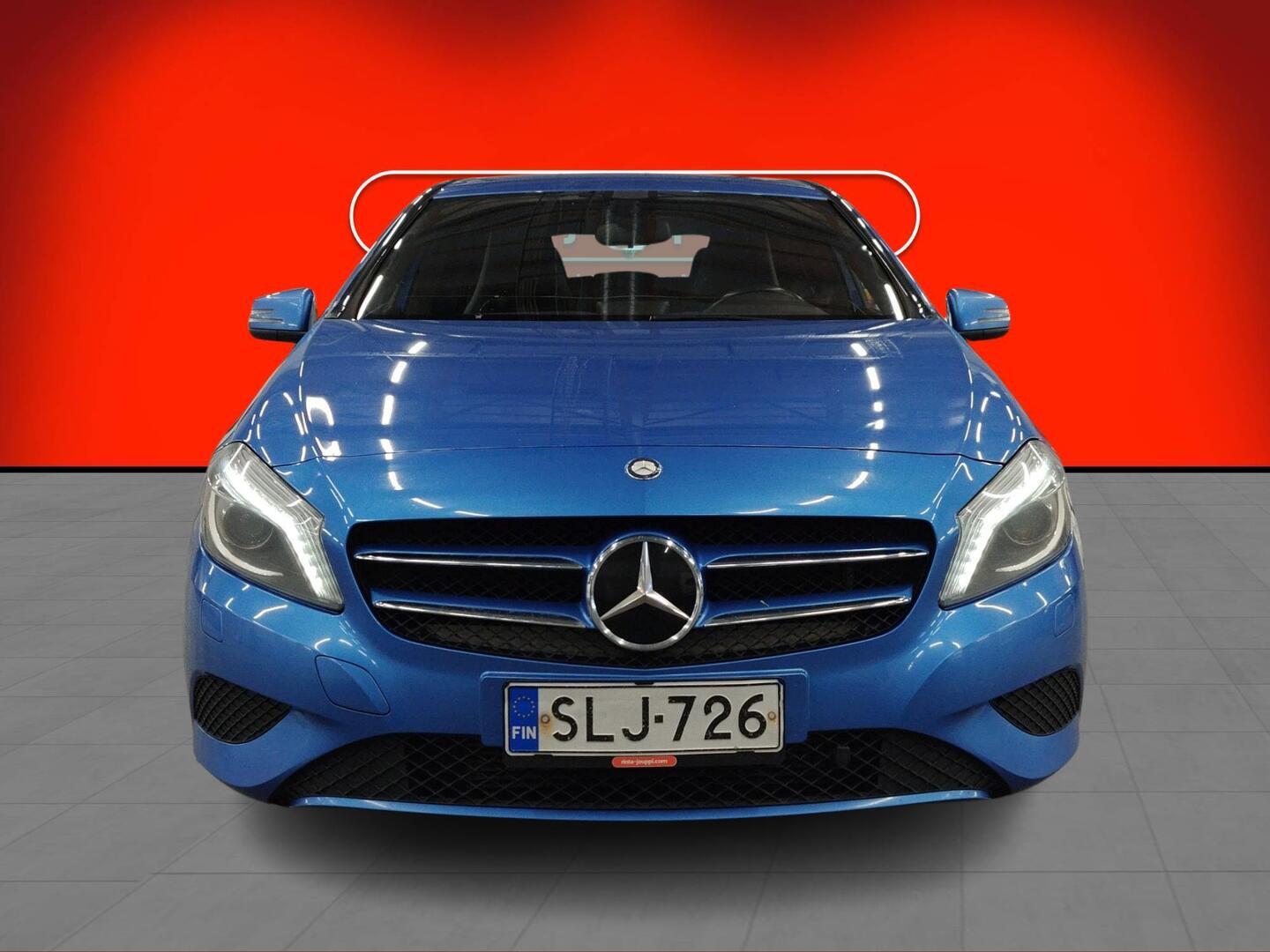 MERCEDES-BENZ A 2014